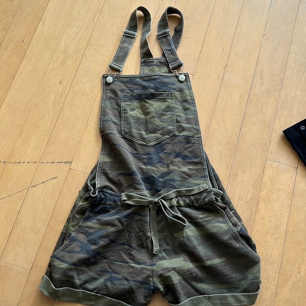 Z Supply Overalls Shorts Romper
